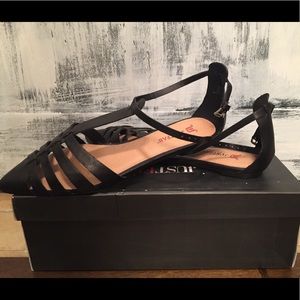 Black pointed toe sandals